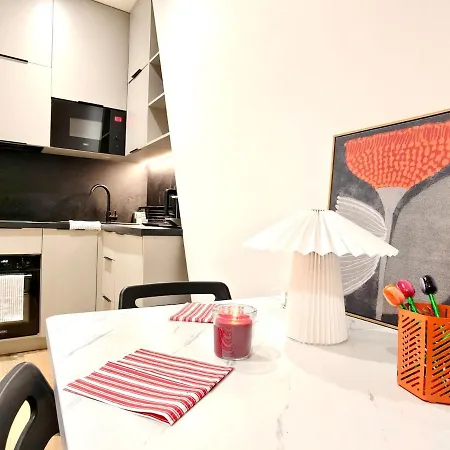 Cozy Latin Quarter Near The Seine & Metro & For 4 N6-10 * パリ