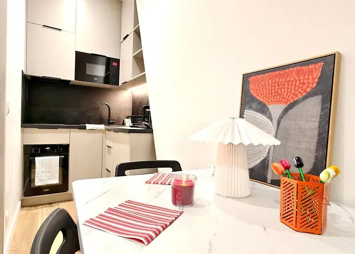 Cozy Latin Quarter Near The Seine & Metro & For 4 N6-10 * パリ